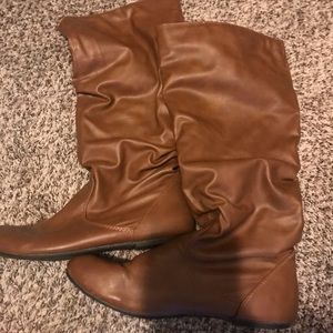 Brown boots